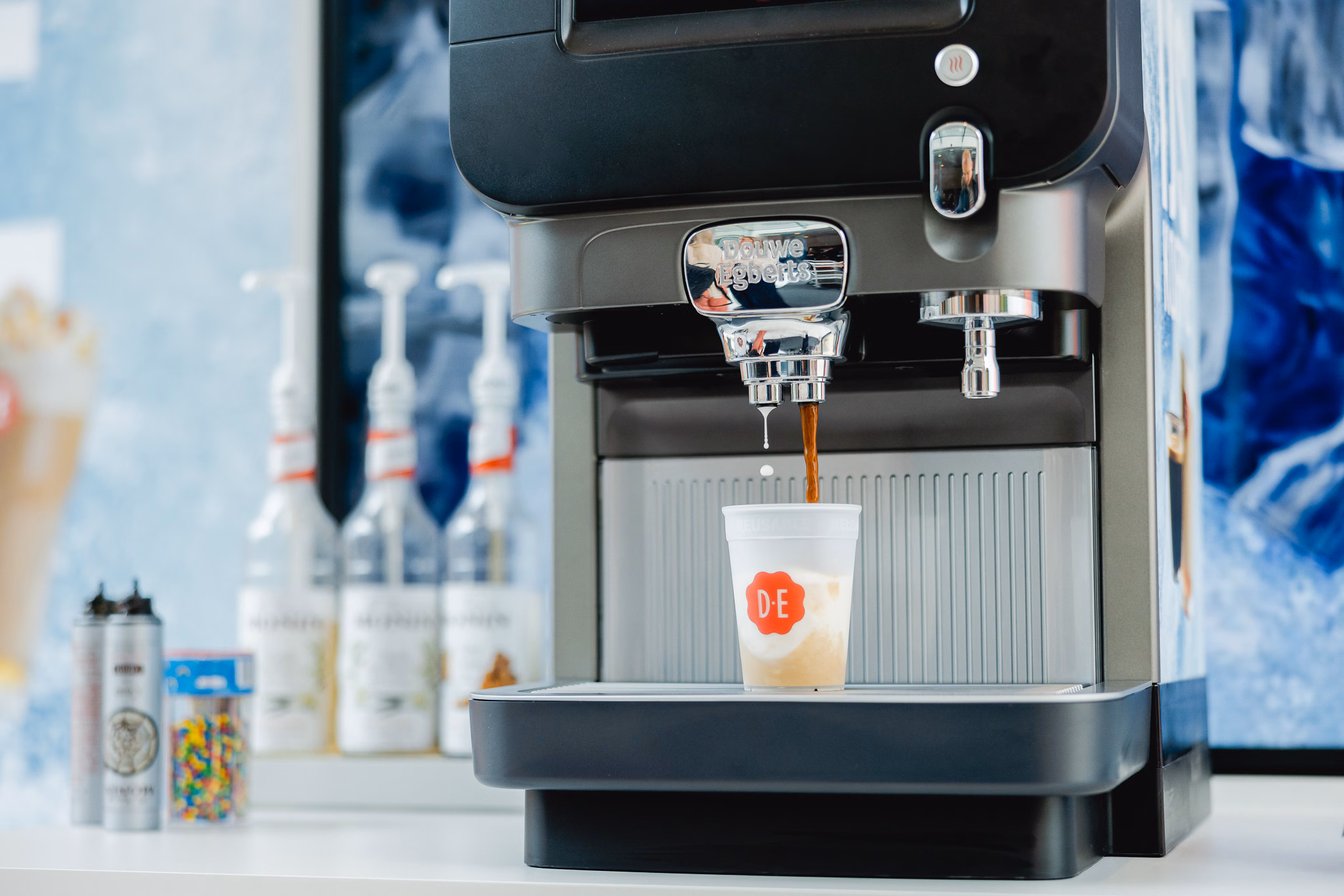 /cms/delivery/media/MCEIPHKAQLDJAFBBXW2Q3V4RSJAI?channelId=0apSo00000009mU&oid=00D0Y000000Znzq